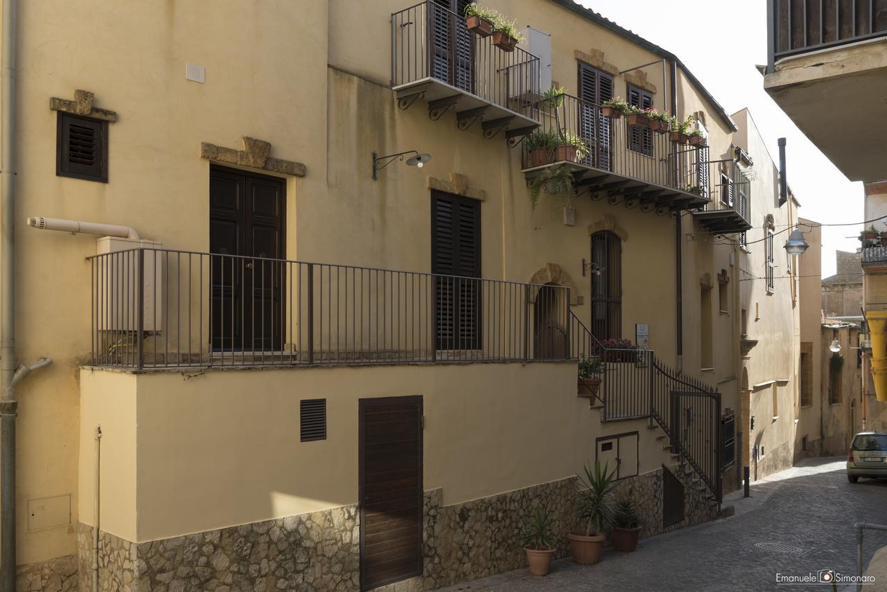 Homeapartment Il Nascondiglio Di Estia Agrigento Exterior foto